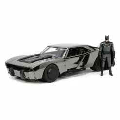 Jada Toys Batman 2022 1/24 Hollywood Rides 2022 Batmobil Black Chrome Convention Exclusive Avec Figurine
