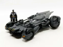 Jada Toys Figurine Metals Die Cast - Batman V Superman - Batmobile -REFERENCE GAMING Soldes figurine metals die cast batman v superman batmobile 5bb38353e6aa8