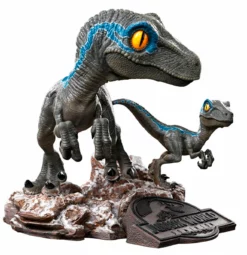 Jurassic World Le Monde D'après Figurine Mini Co. Pvc Blue And Beta 13 Cm