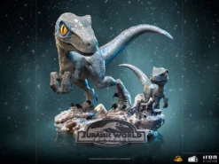 Jurassic World Le Monde D'après Figurine Mini Co. Pvc Blue And Beta 13 Cm -REFERENCE GAMING Soldes jurassic world le monde d apres figurine mini co pvc blue and beta 13 cm 6295d61e048af