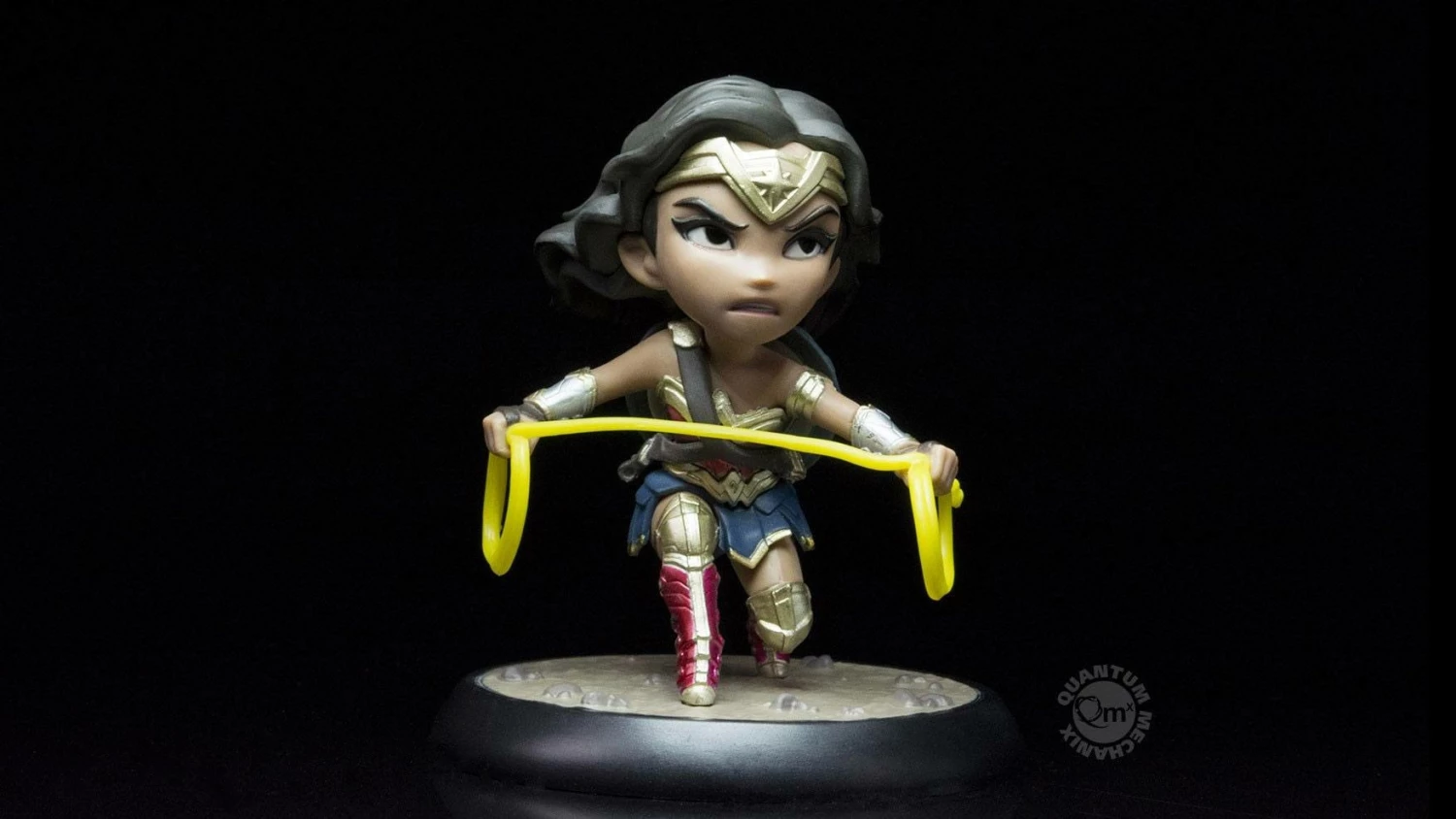 Quantum Mechanix Justice League Movie Figurine Q-fig Wonder Woman 9 Cm 3 Quantum Mechanix Justice League Movie Figurine Q-fig Wonder Woman 9 Cm