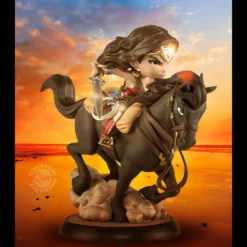 Quantum Mechanix Wonder Woman Movie Figurine Q-fig Max Wonder Woman 15 Cm